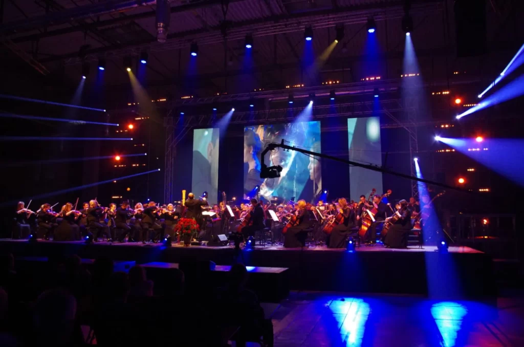 Filmowe piosenki na otwarcie II Arena Festival film&music