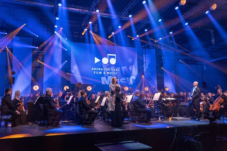 Magda miśka Jackowska- Arena Festival